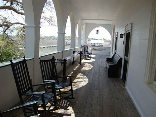 The Pelican Inn 帕瓦雷斯岛 外观 照片