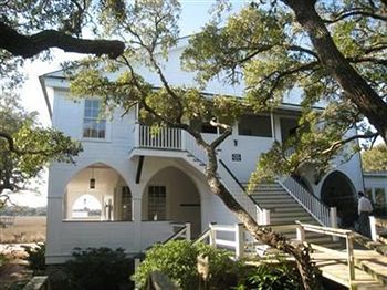 The Pelican Inn 帕瓦雷斯岛 外观 照片
